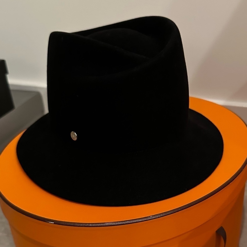 Hermès fedora hat with Box in Black